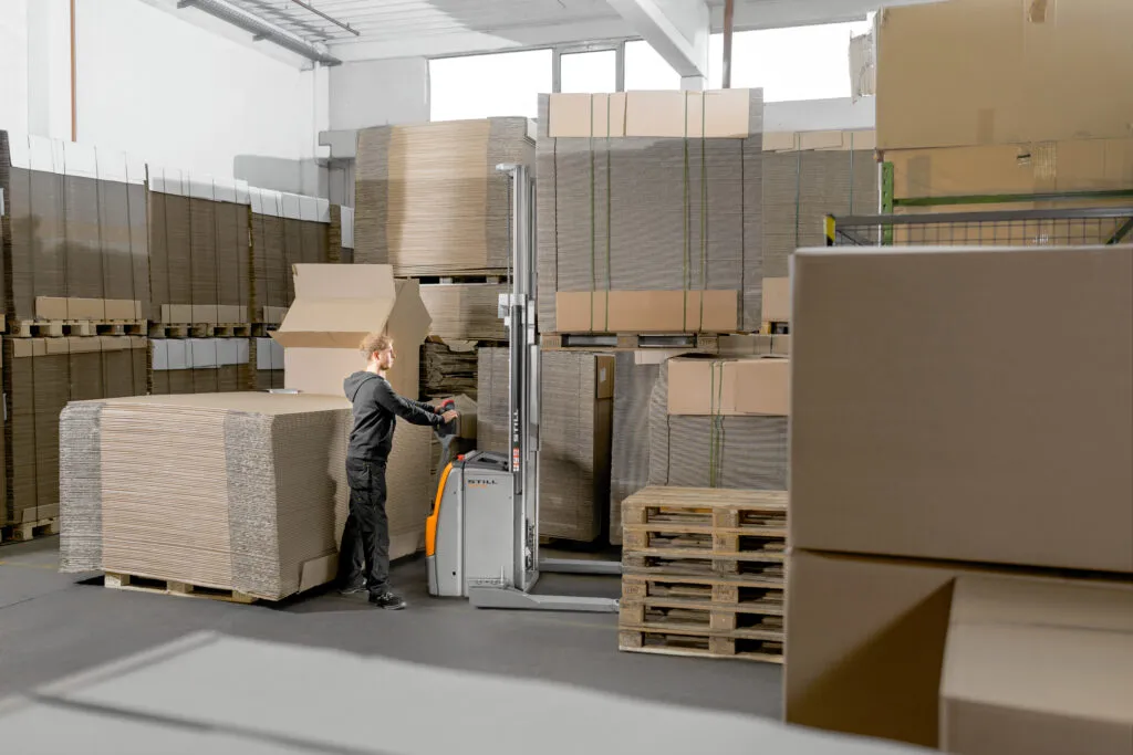 STILL EXP warehouse truck