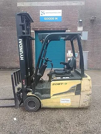 HYUNDAI 20BT-9 Electric Forklift