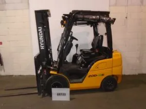 Used HYUNDAI 20D-9S Diesel Forklift
