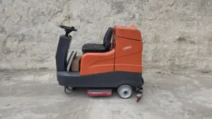 Used LONGTWI LX862 Scrubber Drier