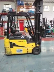HYUNDAI 18BT-9 Electric Forklift