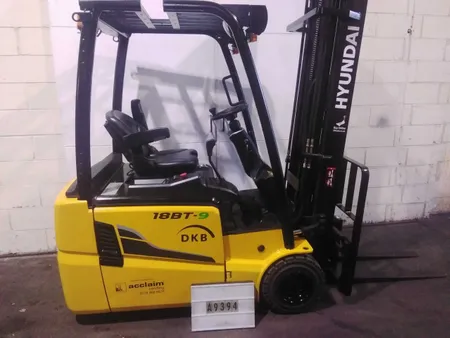 HYUNDAI 18BT-9 Electric Forklift