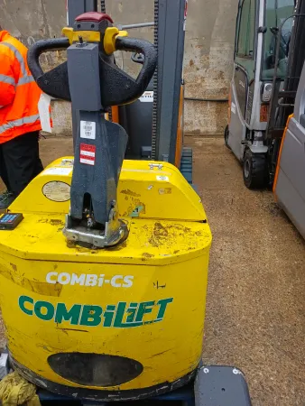 Combilift CS1000 Pallet Stacker