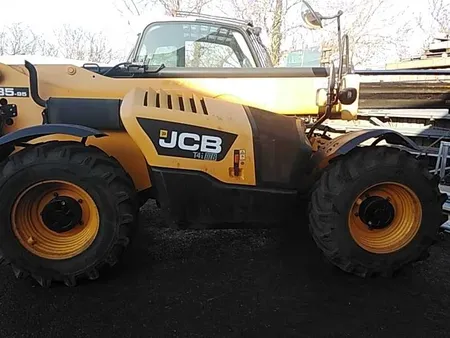 JCB 535.95 Diesel Forklift
