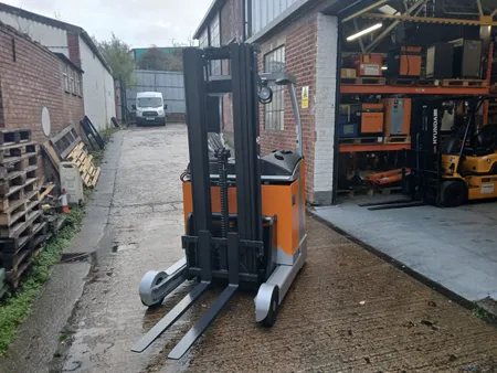 STILL FMX 14 Reach Truck